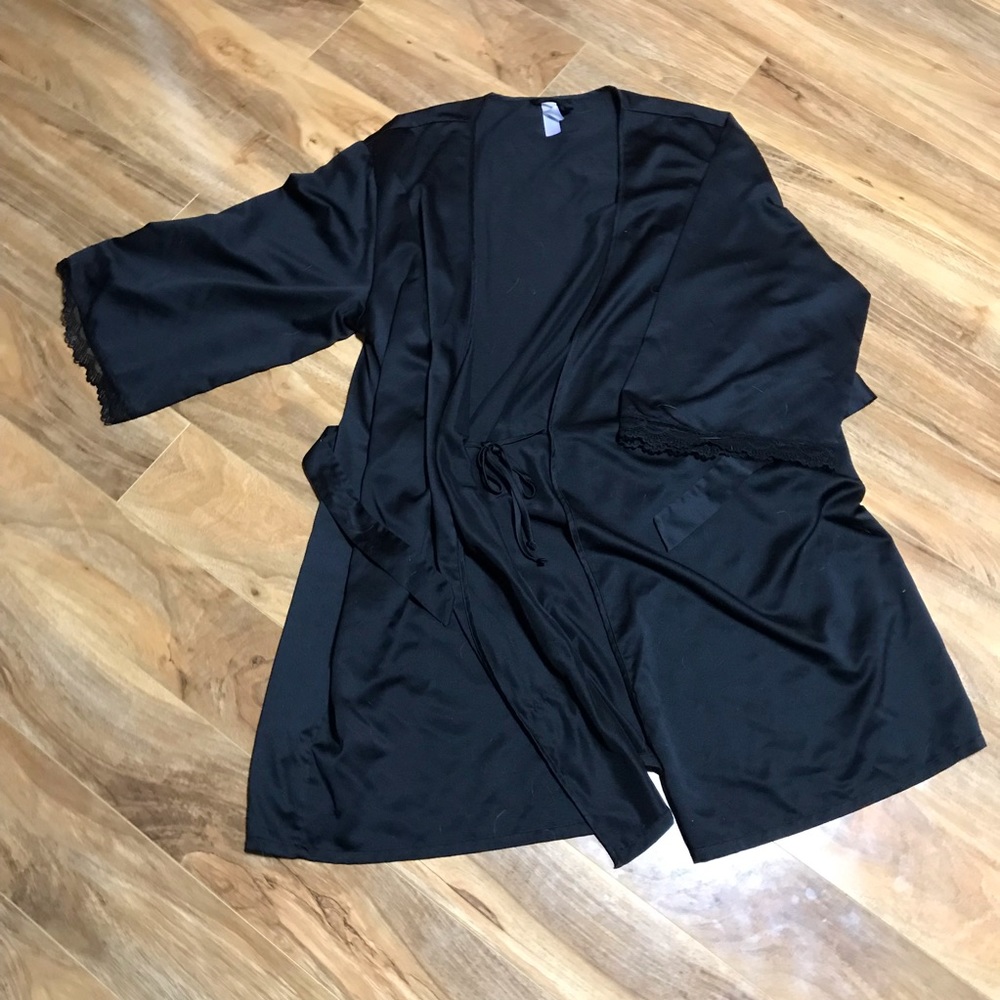 black robe